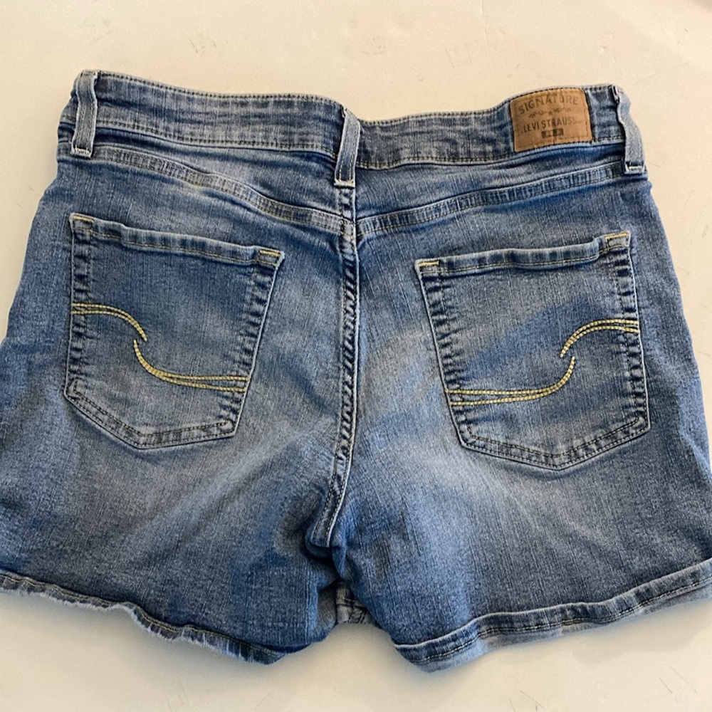 Levi’s mid rise jean shorts signature Levi Strauss gold denim 5 pocket 10 w30 - Picture 5 of 12